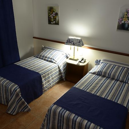 Hotel Colonial Plaza Иту Экстерьер фото