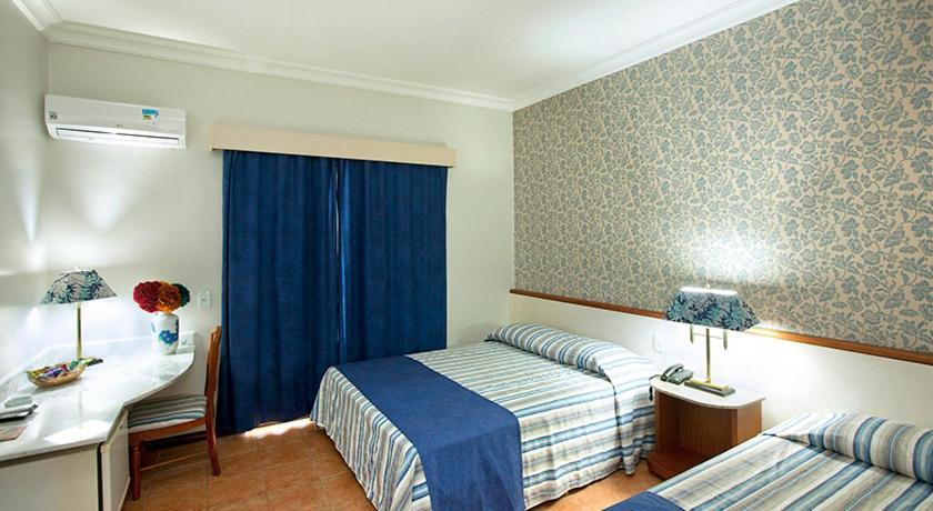 Hotel Colonial Plaza Иту Экстерьер фото