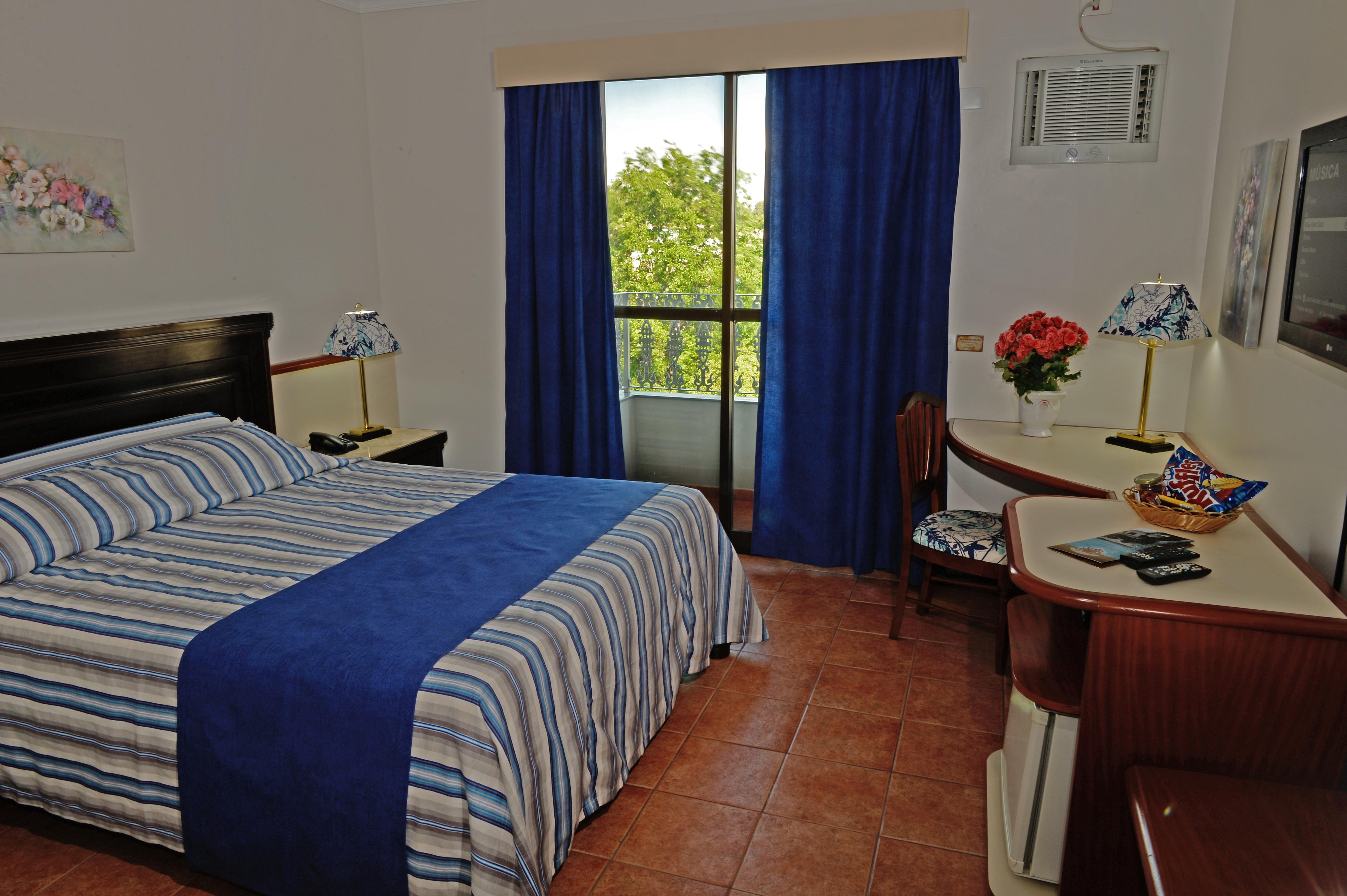 Hotel Colonial Plaza Иту Экстерьер фото